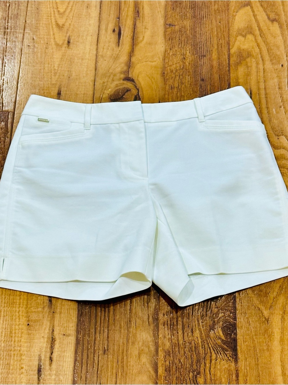 White House Black Market The 5” Short White Shorts